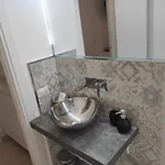 בית הארחה Live