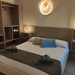 Live בית הארחה 4*
